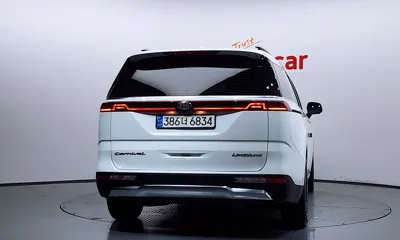 Kia Canival 2021, 82196 км, за 18511.23 USD