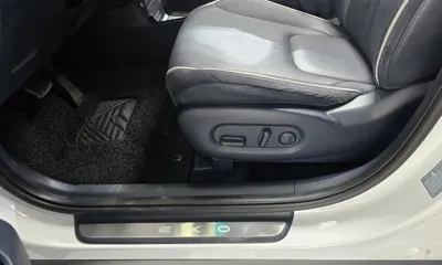 Hyundai Nexo 2022, 64106 км, за 14441.86 USD - фото 33
