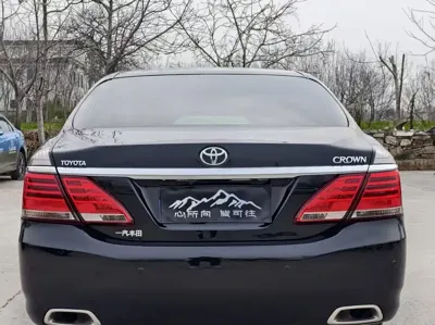 Toyota Crown 2013, 150000 км, за 11657.17 USD
