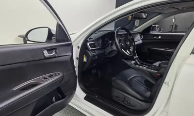 Kia K5 2020, 39514 км, за 9771.99 USD - фото 10