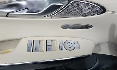 Genesis GV70 2021, 58311 км, за 22515.43 USD - фото 28