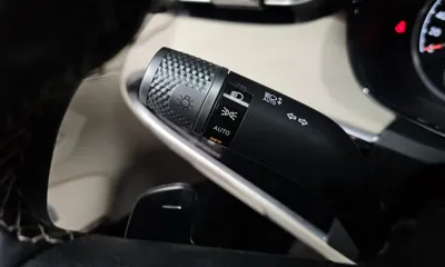 Genesis GV70 2021, 58311 км, за 22515.43 USD - фото 30