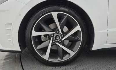 Hyundai Sonata 2021, 24415 км, за 18373.38 USD