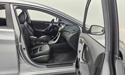 Hyundai Avante 2013, 130321 км, за 3311.26 USD - фото 11
