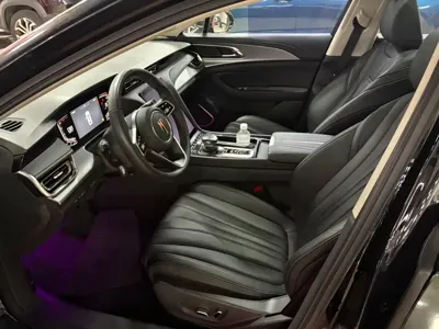 Hongqi Hongqi H5 2023, 38800 км, за 10152.07 USD - фото 7