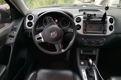 Volkswagen Tiguan 2016, 90500 км, за 6469 USD - фото 10