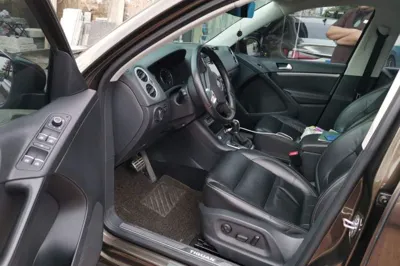 Volkswagen Tiguan 2016, 90500 км, за 6469 USD - фото 16