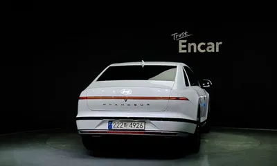 Hyundai Grandeur 2024, 19036 км, за 20979.39 USD