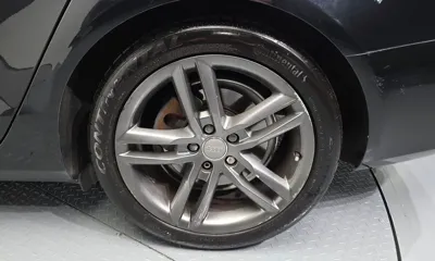 Audi A4 2013, 108876 км, за 5842.2 USD