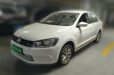Volkswagen Jetta · 2015 год