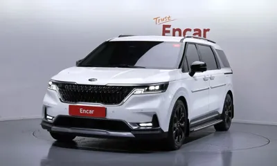 Kia Canival · 2021 год