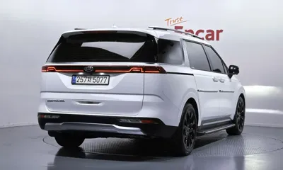 Kia Canival 2021, 96950 км, за 17112.65 USD