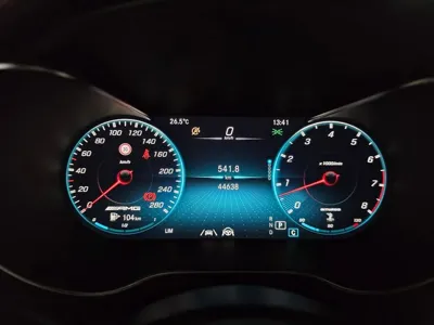 Mercedes-Benz GLC-Class 2022, 44638 км, за 32383.68 USD - фото 8