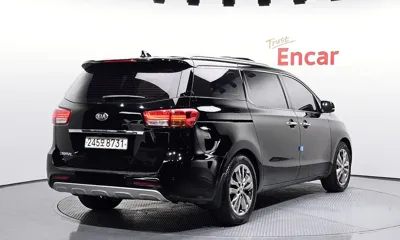 Kia Canival 2016, 170107 км, за 6158.94 USD
