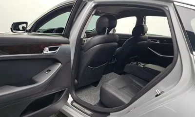 Hyundai Genesis 2015, 135445 км, за 6498.83 USD - фото 11