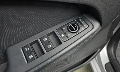 Hyundai Genesis 2015, 135445 км, за 6498.83 USD - фото 13