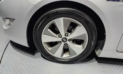 Hyundai Sonata 2012, 123677 км, за 3907.28 USD