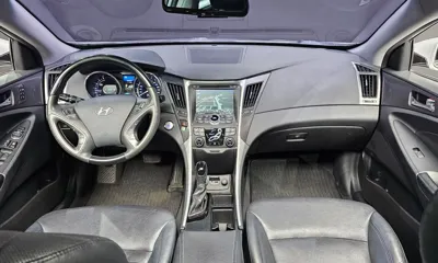 Hyundai Sonata 2012, 123677 км, за 3907.28 USD - фото 7