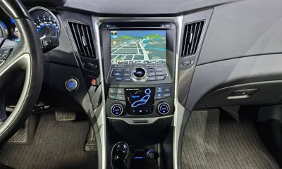 Hyundai Sonata 2012, 123677 км, за 3907.28 USD - фото 14