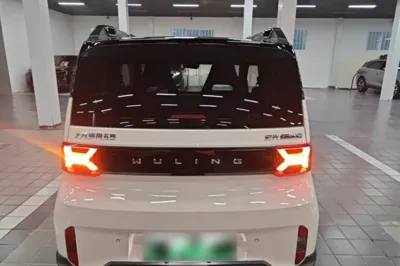 Wuling Hongguang MINIEV 2022, 54000 км, за 5988 USD