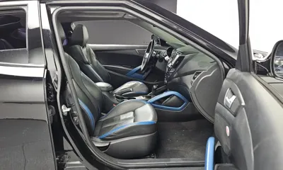 Hyundai Veloster 2014, 163108 км, за 3282.13 USD - фото 11