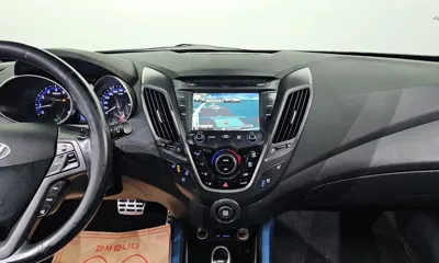 Hyundai Veloster 2014, 163108 км, за 3282.13 USD - фото 16