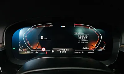 BMW 5-Series 2020, 58763 км, за 20944.83 USD - фото 8