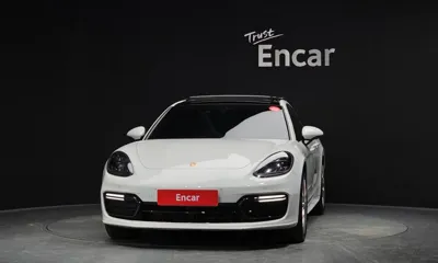 Porsche Panamera 2020, 63605 км, за 52563.15 USD