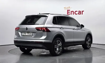 Volkswagen Tiguan 2018, 146663 км, за 14171.48 USD - фото 2