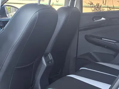 Jetta VS5 2022, 42000 км, за 12889.69 USD