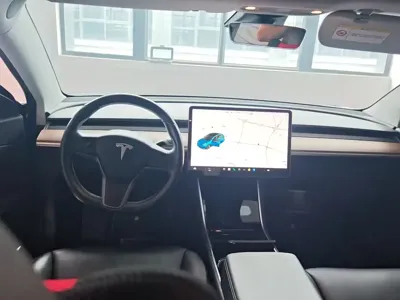 Tesla Model 3 2019, 47000 км, за 16697.48 USD - фото 6