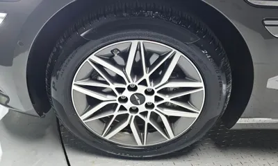 Genesis G80 2026, 9068 км, за 33730.53 USD