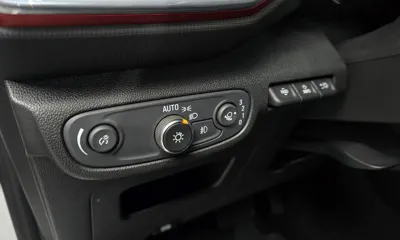 ChevroletGMDaewoo Trailblazer 2022, 48877 км, за 14966.52 USD - фото 14