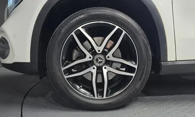 Mercedes-Benz GLA-Class 2019, 85792 км, за 11270.36 USD