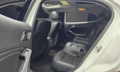 Mercedes-Benz GLA-Class 2019, 85792 км, за 11270.36 USD - фото 12