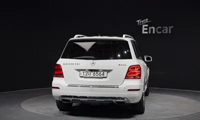 Mercedes-Benz GLK-Class 2015, 123540 км, за 8402.26 USD