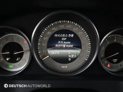 Mercedes-Benz E-Class 2014, 104928 км, за 10505.45 USD - фото 17