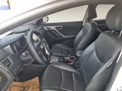 Hyundai Avante 2014, 88663 км, за 4138.2 USD - фото 16