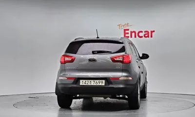 Kia Sportage 2011, 216414 км, за 2279.09 USD