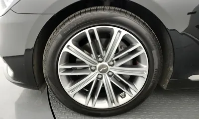 Genesis G80 2020, 77109 км, за 13976.46 USD