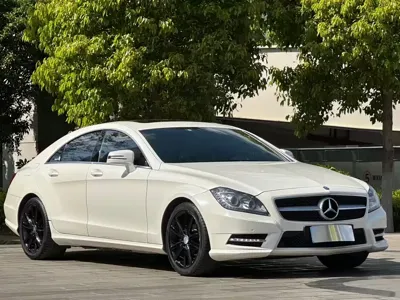 Mercedes-Benz CLS 2014, 120000 км, за 13213.4 USD
