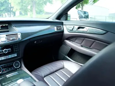 Mercedes-Benz CLS 2014, 120000 км, за 13213.4 USD - фото 15