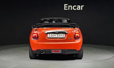 MINI Cooper Convertible 2019, 145341 км, за 8269.83 USD