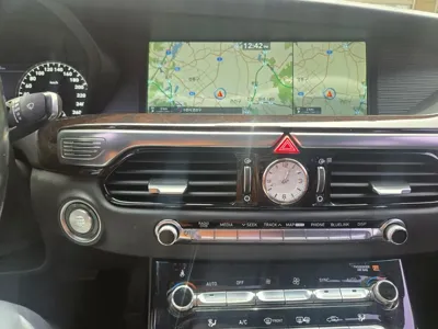 Genesis EQ900