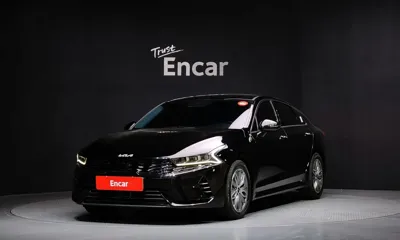 Kia K5 · 2023 год
