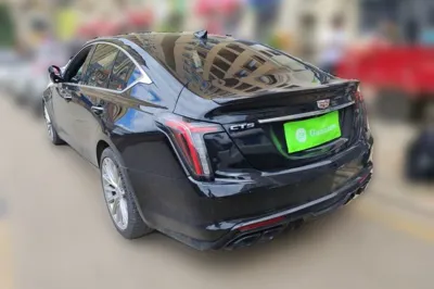 Cadillac CT5 2021, 71000 км, за 18732 USD