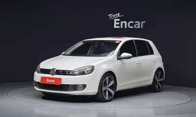 Volkswagen Golf · 2012 год