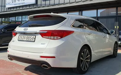 Hyundai i40 2014, 162164 км, за 5135.54 USD