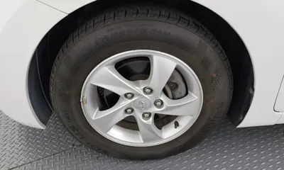 Hyundai Avante 2011, 127835 км, за 2459.07 USD