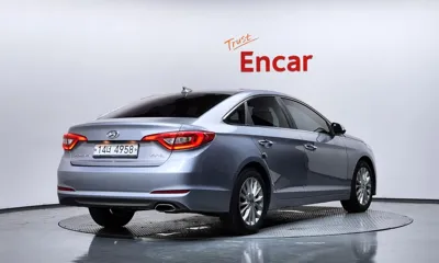 Hyundai Sonata 2015, 99180 км, за 6115.02 USD